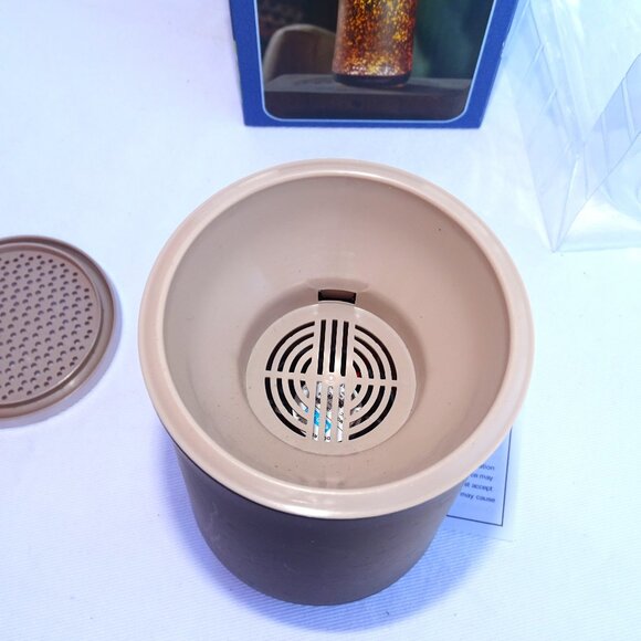 Yankee Candle Scent Light with Fragranced Fan Technology Sage & Citrus Scent - Picture 7 of 8